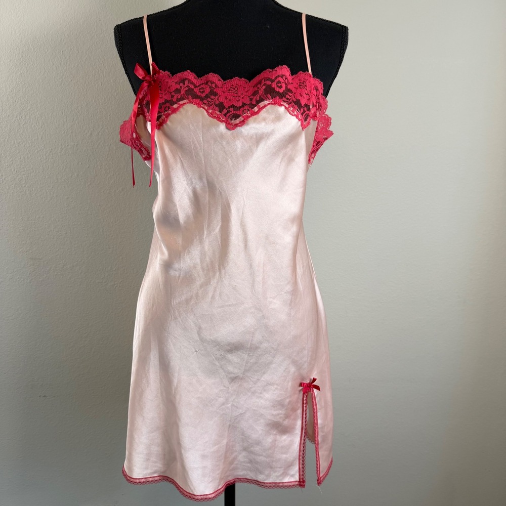 Vintage Victorias Secret Pink Lace Slip Dress M Satin Chemise Lingerie Y2K
